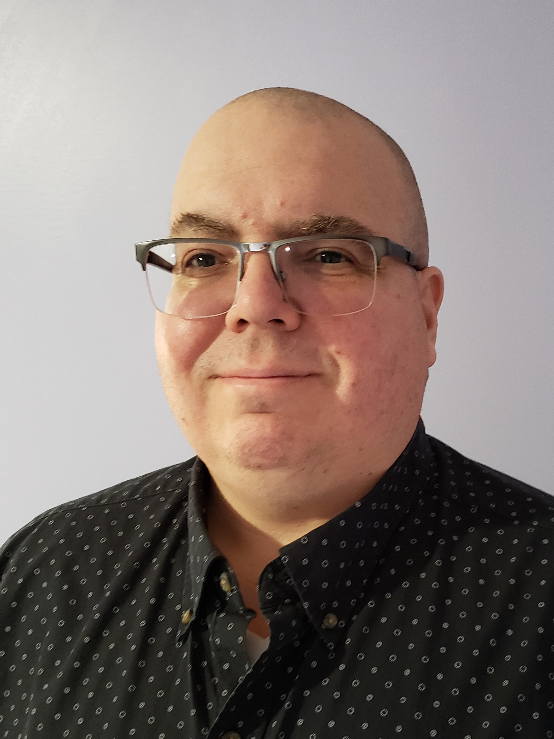 Professional Headshot of Earl Harroun.